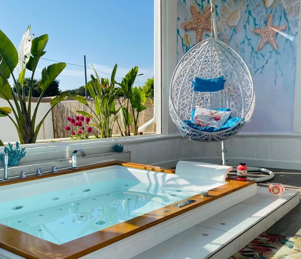 Resort Villa La Perla Sul Mare Leporano Eksteriør billede