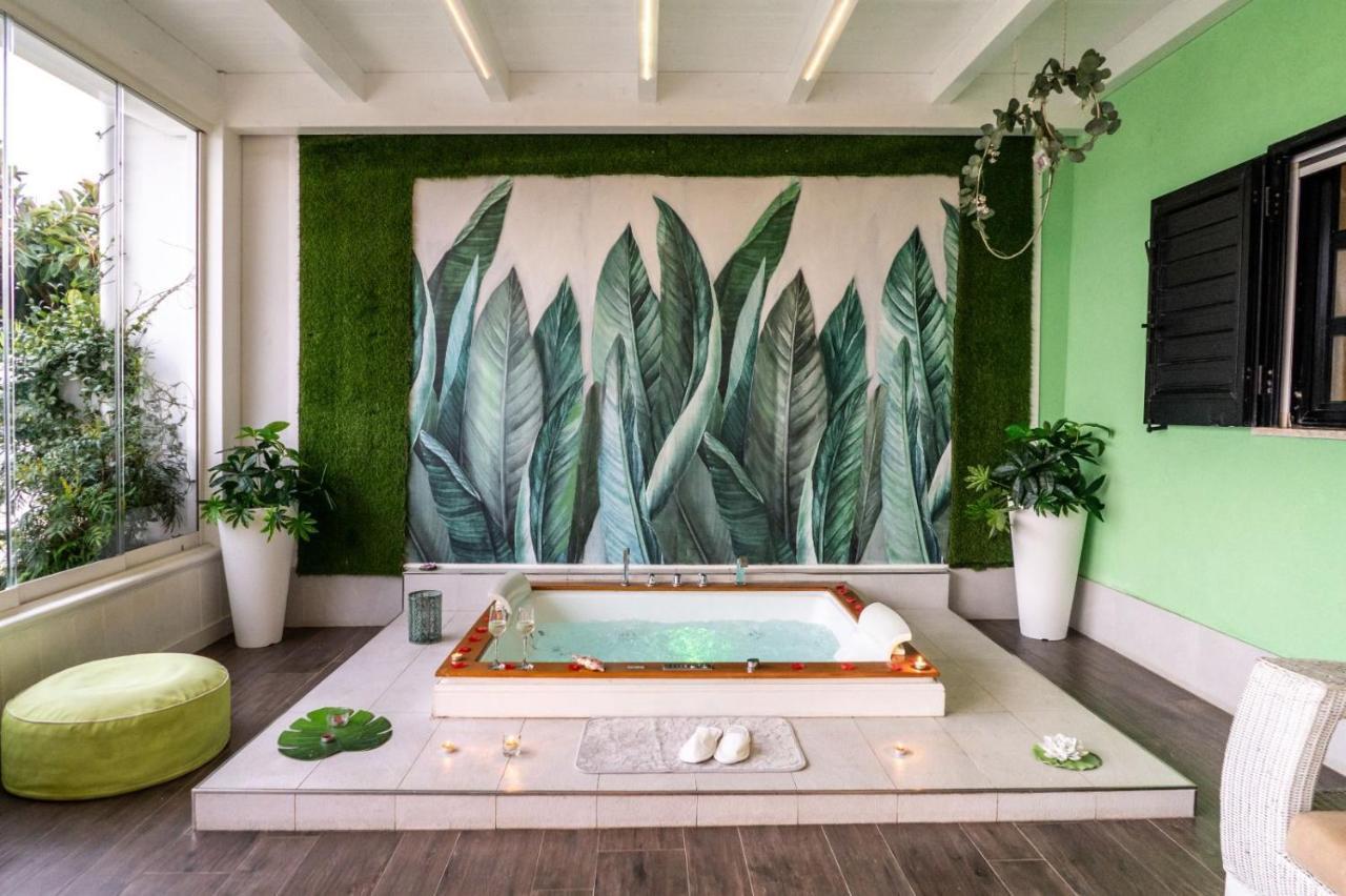 Resort Villa La Perla Sul Mare Leporano Eksteriør billede