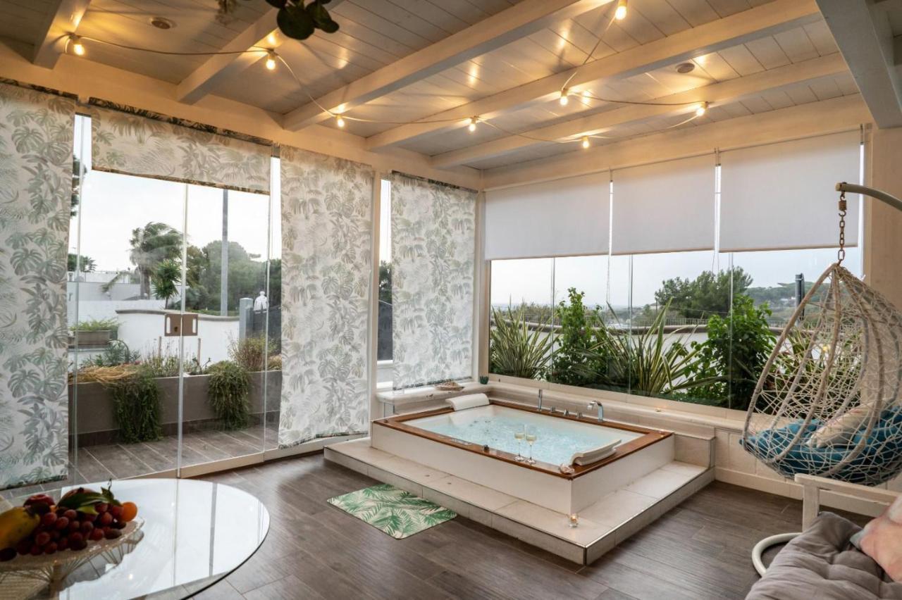 Resort Villa La Perla Sul Mare Leporano Eksteriør billede